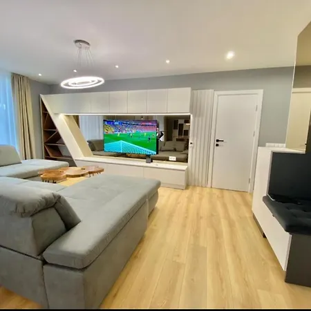 Apartment Gran Capital - Vodolei Park, Free Parking *