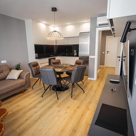 Apartment Gran Capital - Vodolei Park, Free Parking *